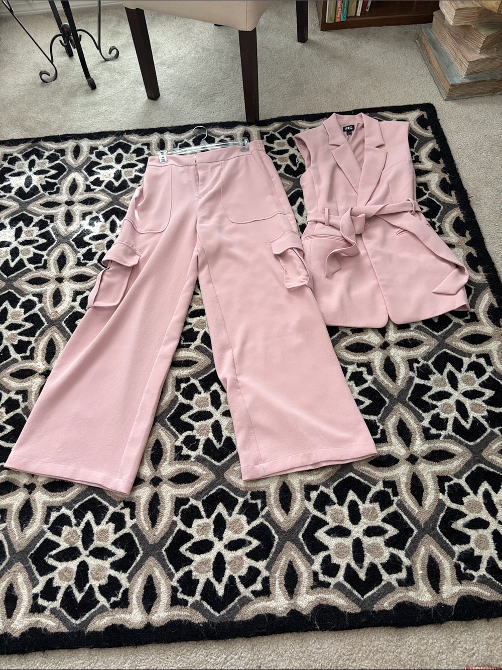 Sleeveless Belted Tailored Vest & Wide-Leg Cargo Pants Set - Pink